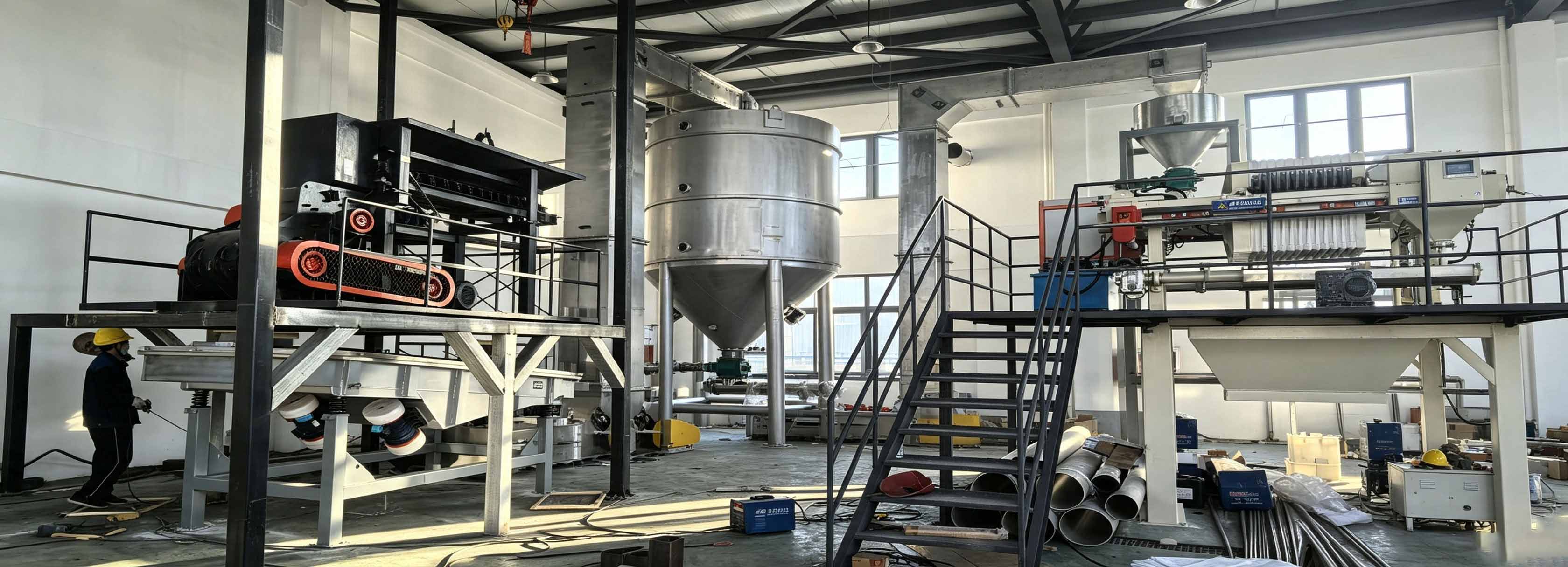 Z-bucket-lift-for-powder-materials