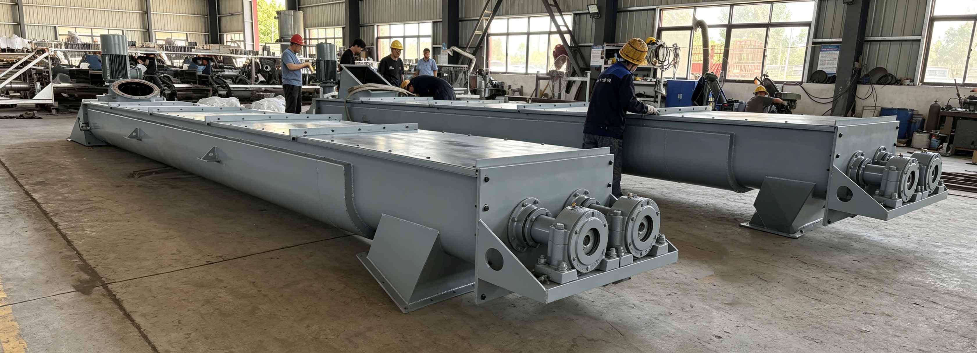 Water-cooled-cooling-screw-conveyor